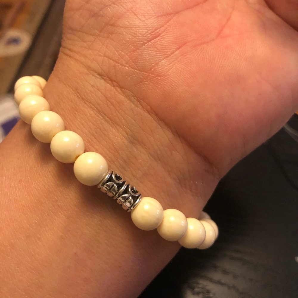Seashell bracelet - Picture 3 of 3